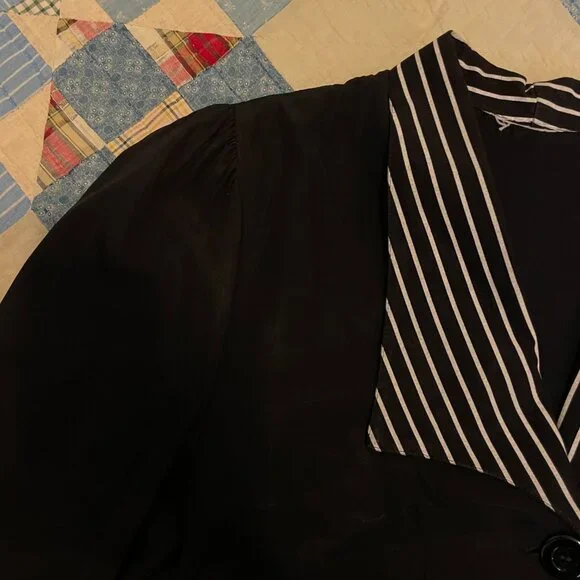 Vintage 1950 Black White Bolero Crop Top Vamp Rockabilly Sexy Short Blouse Small - Picture 10 of 14